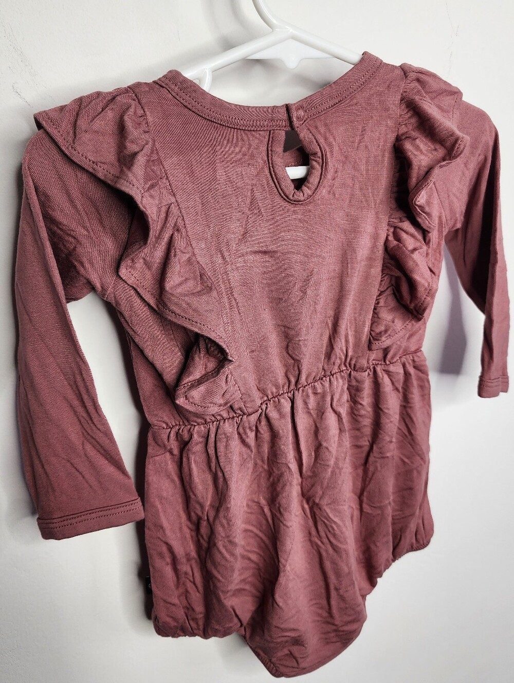 Kyte BABY Mauve Ruffle Long-Sleeve Romper - Picture 2 of 5